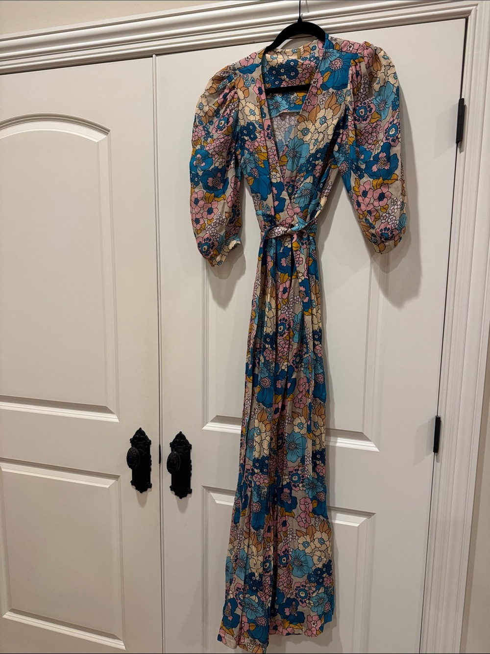 Dodo Bar Or Retro 70s Puff-Sleeve Wrap Maxi Dress in Teal and Pink